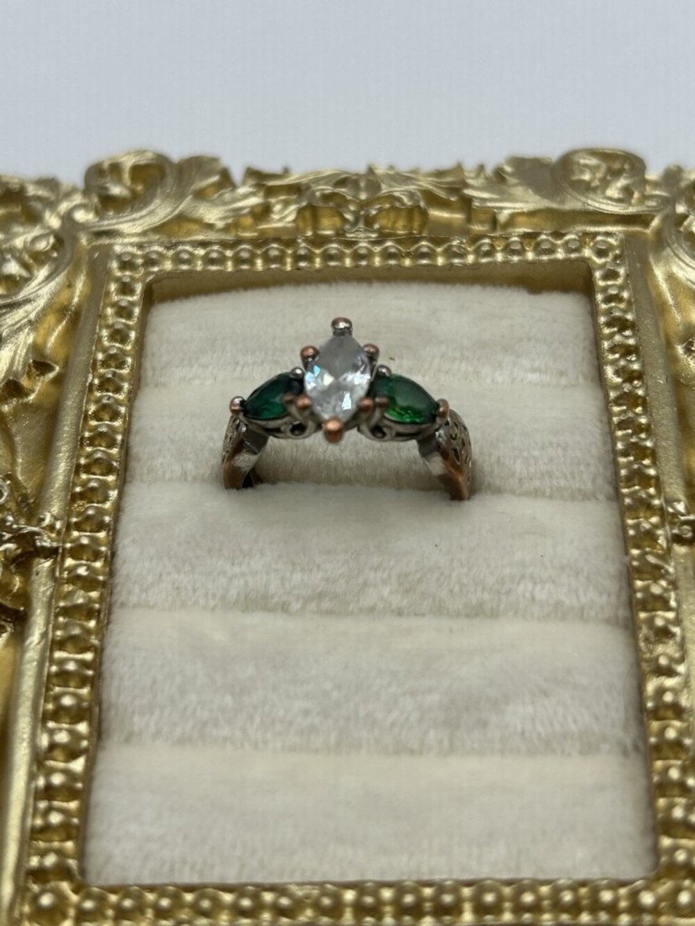 Vintage Marquise Clear & Green Stone Costume Ring Size 7 Mixed Metal As Is Craft - Picture 5 of 12